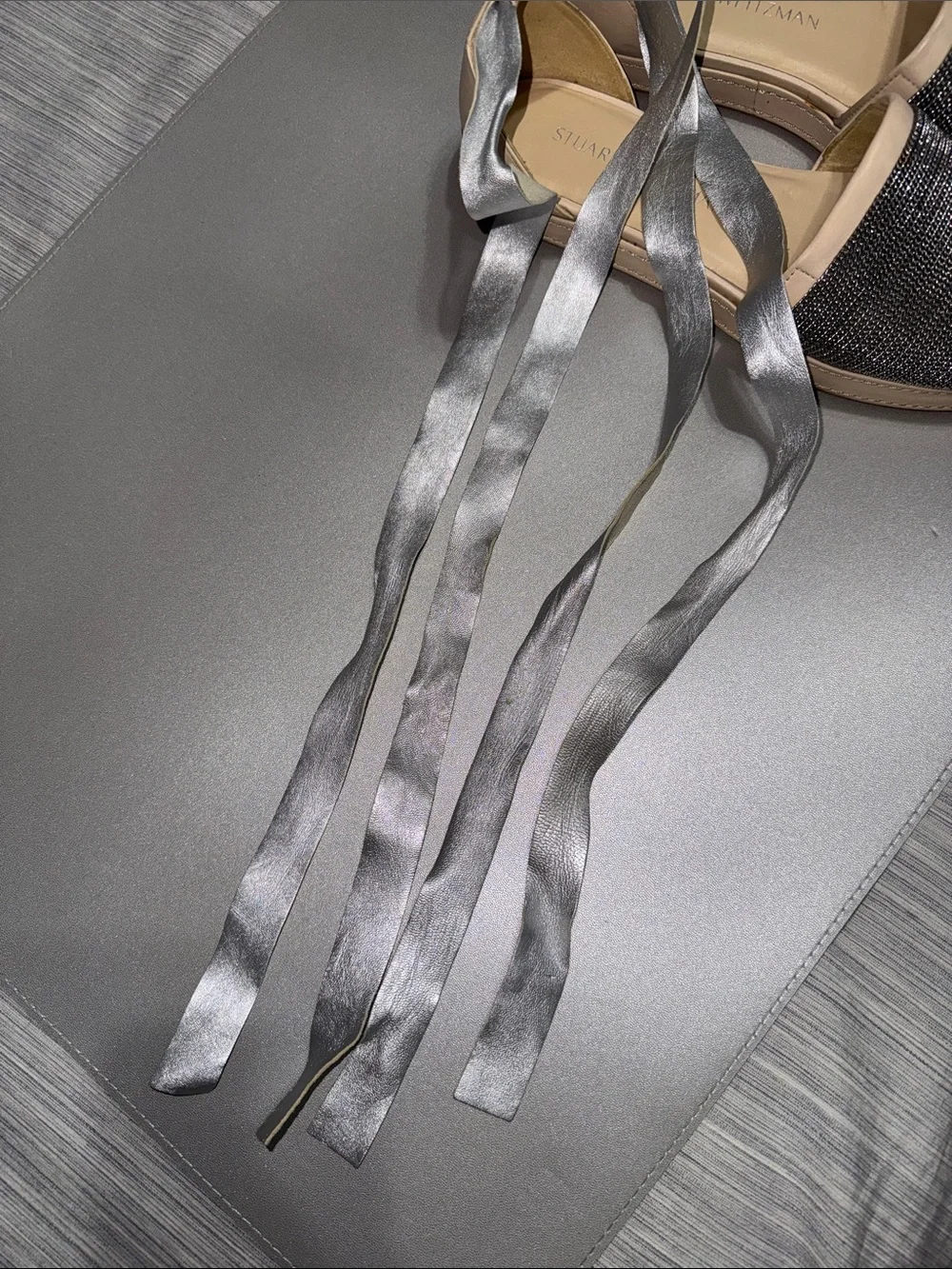 Stuart Weitzman Leather Roman Mail Armor Silver Chain Ballerina Lace Up Flats